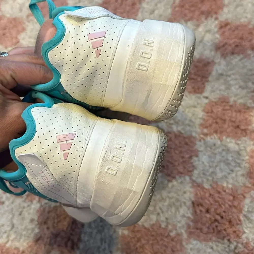 Adidas D.O.N. Issue #4 basketball shoes -Semi Mint Rush